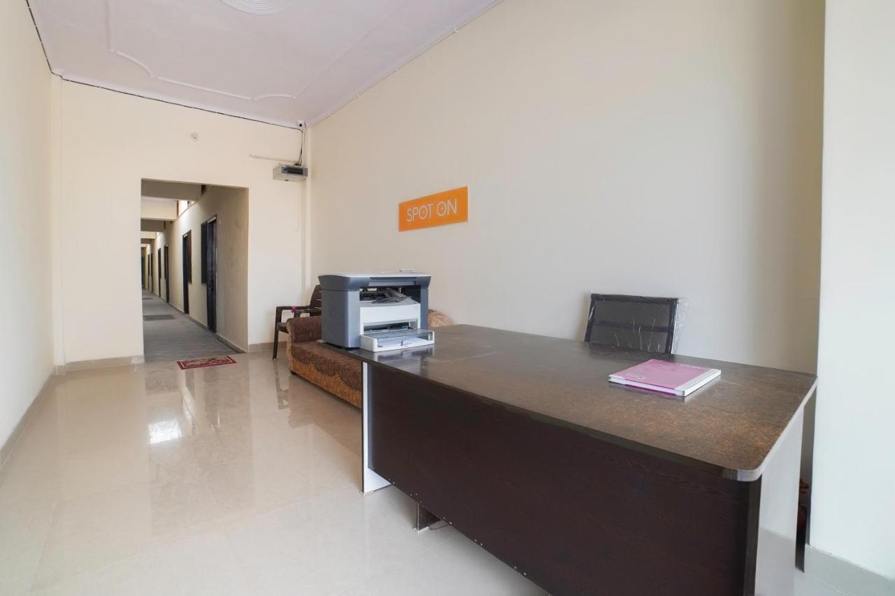 Spot On 67119 Hotel Shivam Residency Rampura  Ngoại thất bức ảnh